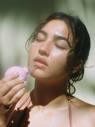 Natural Lip Plumping - Face Cupping